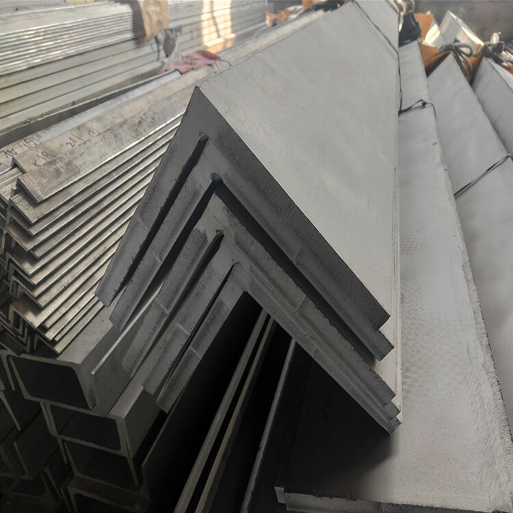 SS400 Angle Steel