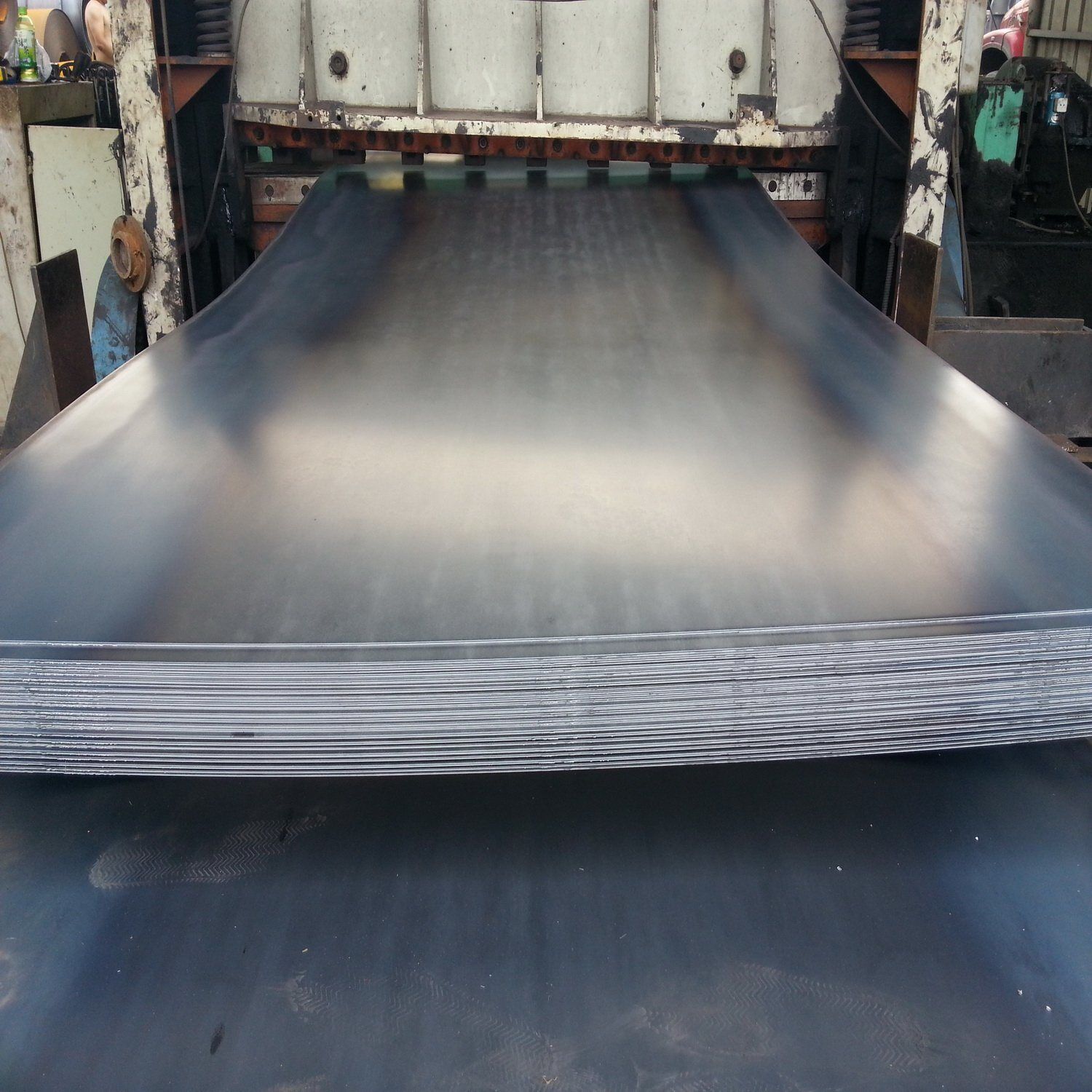 Hot Rolled Carbon Steel Sheet