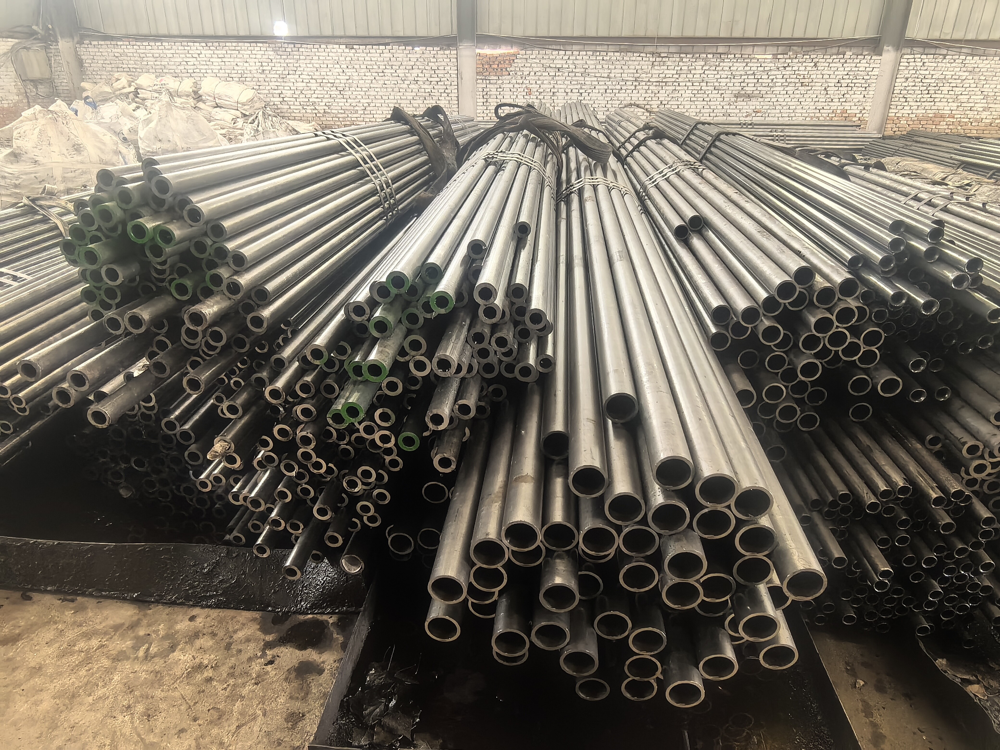 Precision Seamless Pipe