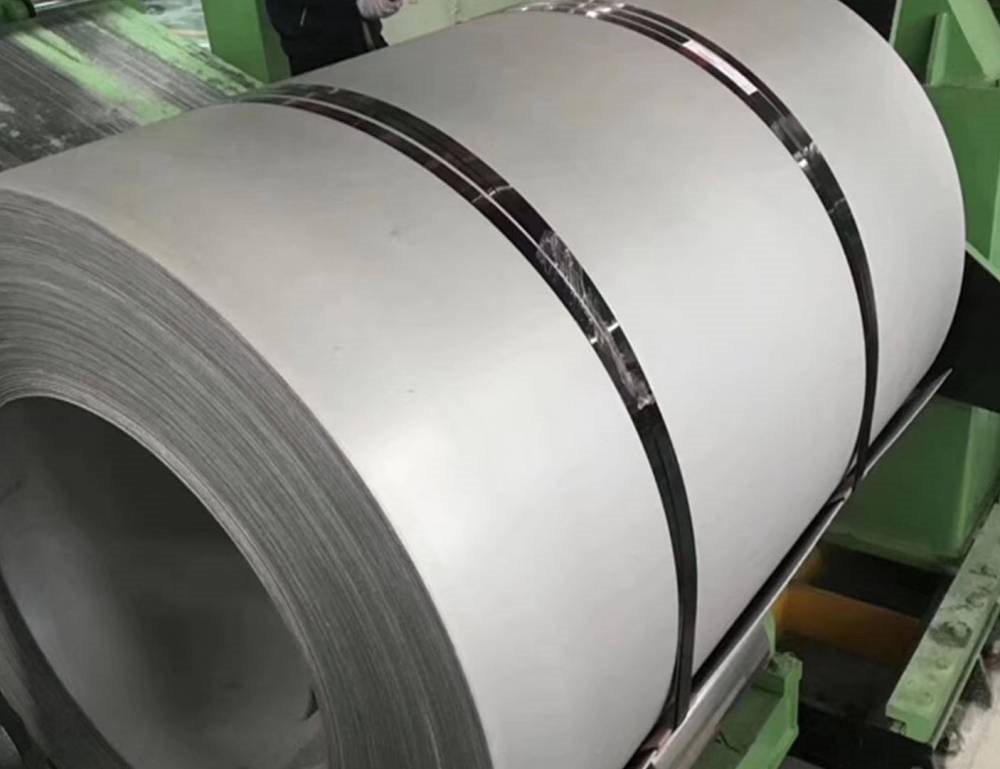 Hot rolled stainless steel coil