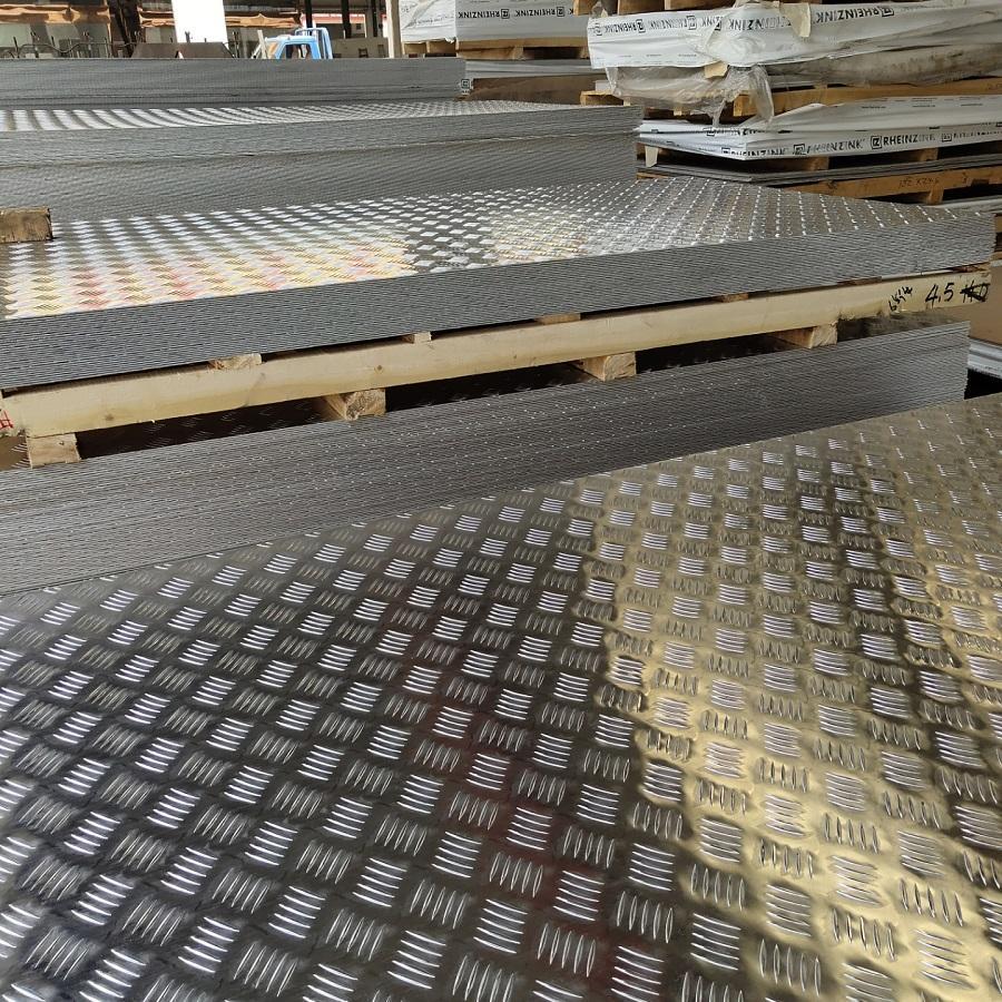 1 stainless steel sheet1.jpg