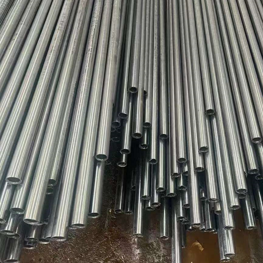 thin stainless steel pipe