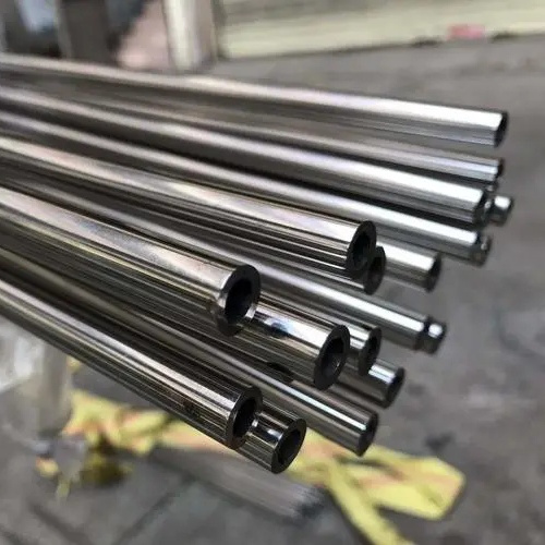 thin stainless steel pipe