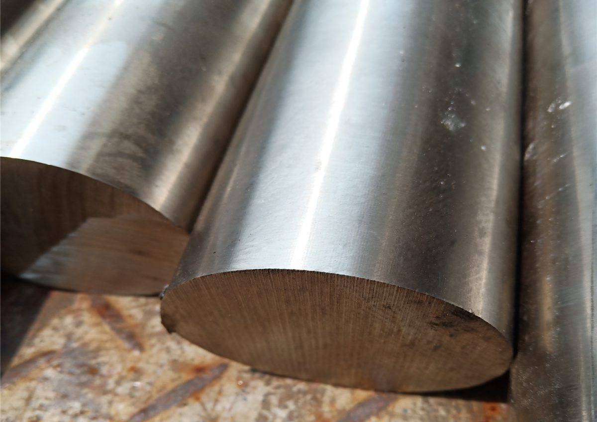 stainless steel bar