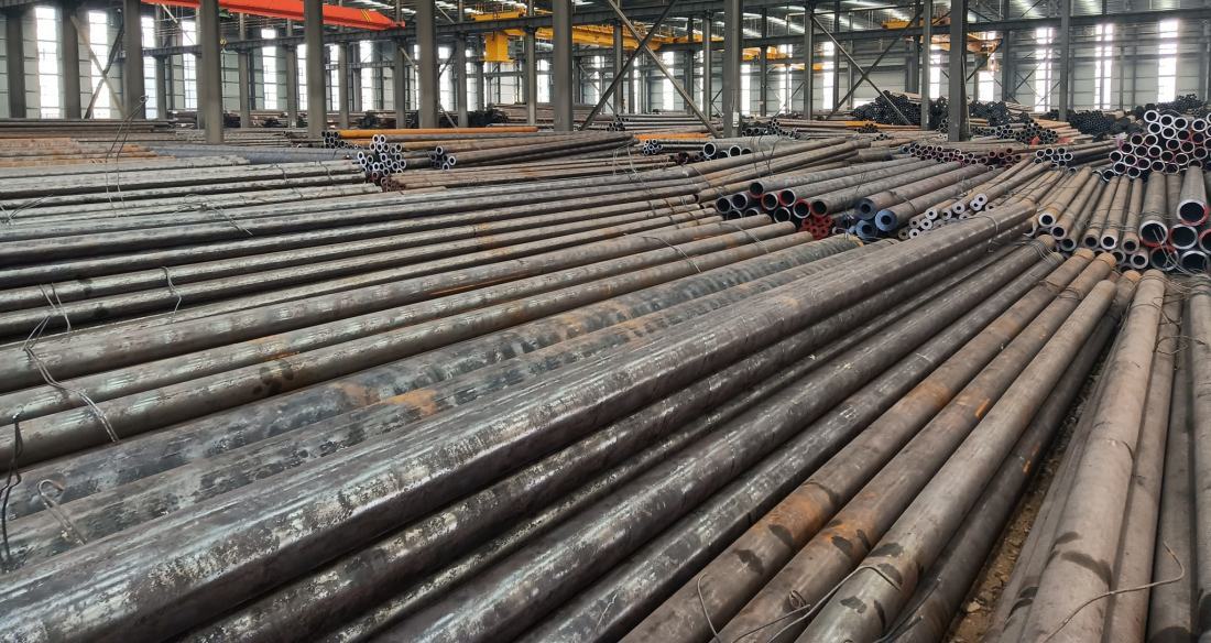 carbon steel pipe (1).jpg