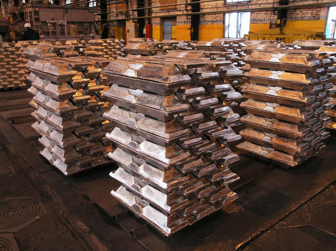 Lead ingot