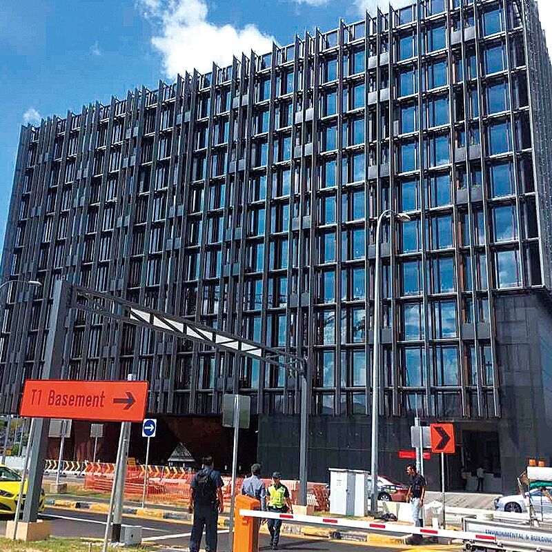 LOW_E glass Engineering case