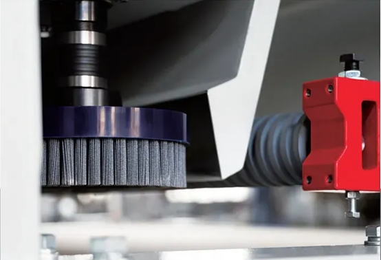 The Role of Veneer Sanding Machines in Modern Woodworking