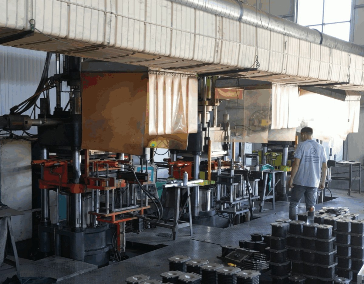 truck parts rubber support.png