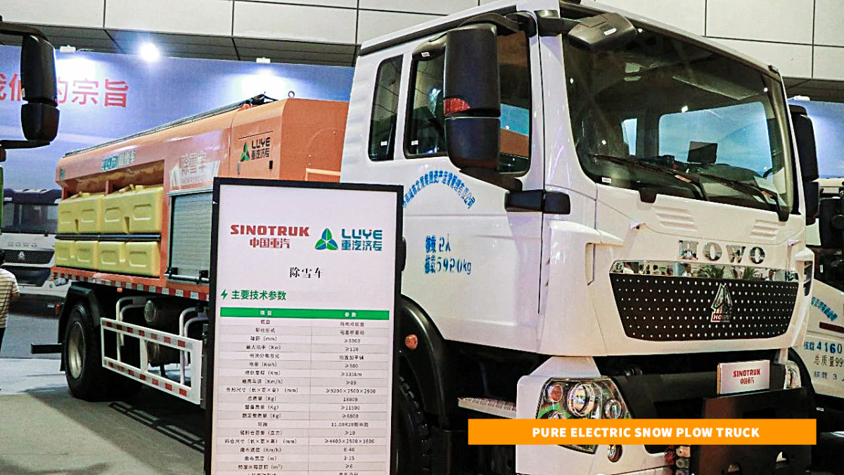 pure-electric-snow-plow-truck-from-sinotruk.jpg