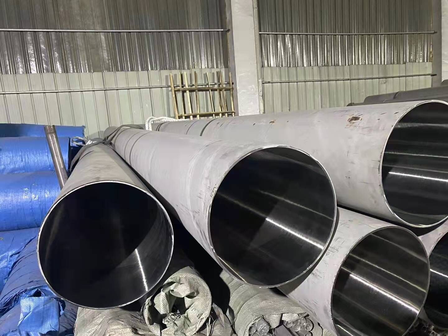 stainless steel round pipe