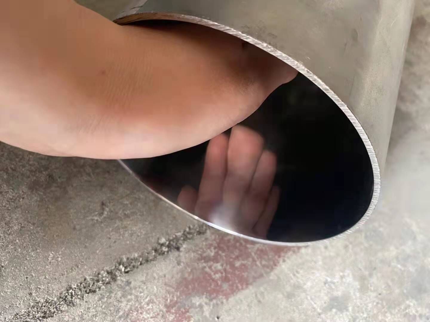 stainless steel round pipe