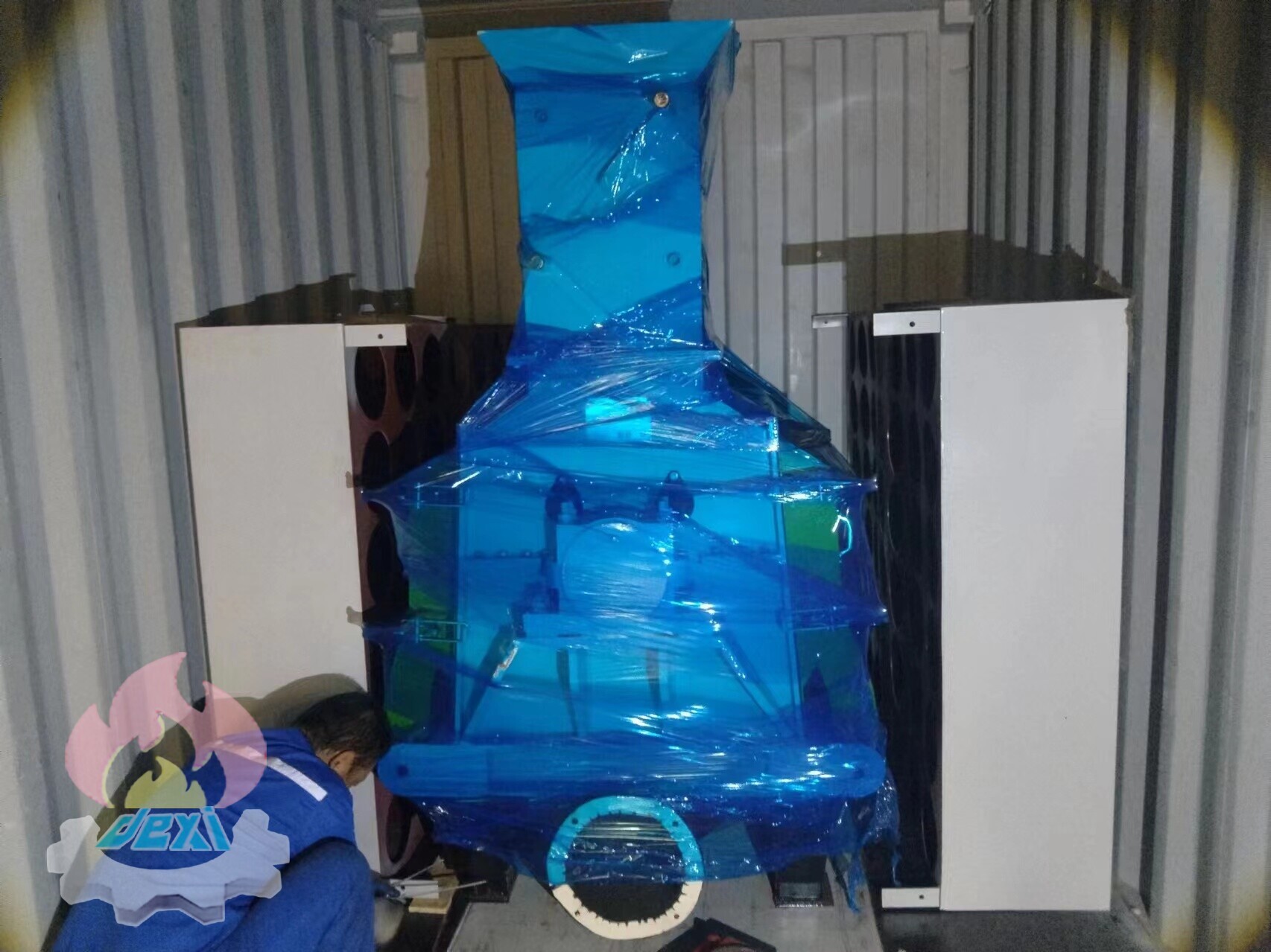 Deliver 2-3T/H Hammer Mill to India 