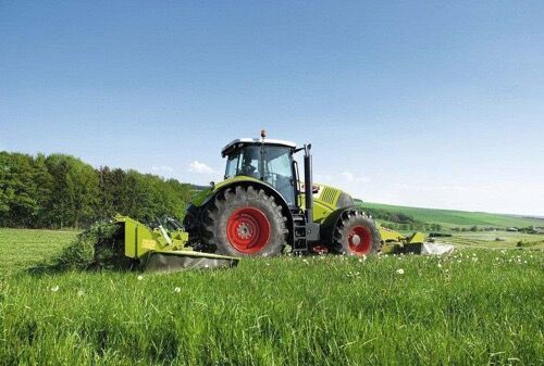 Can agricultural vehicles such as tractors be equipped with GPS positioning systems?