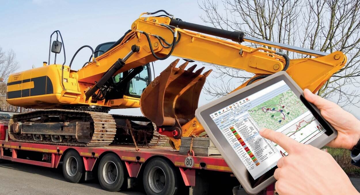 Advantages of Installing GPS Trackers in Construction Machinery