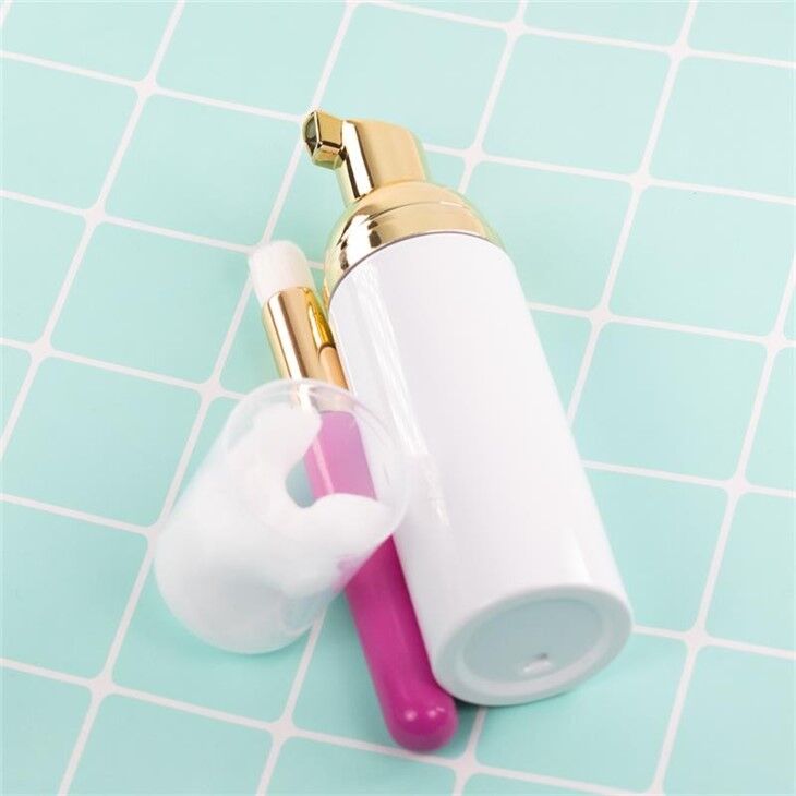 Fragrance-Free Clean Lash Shampoo