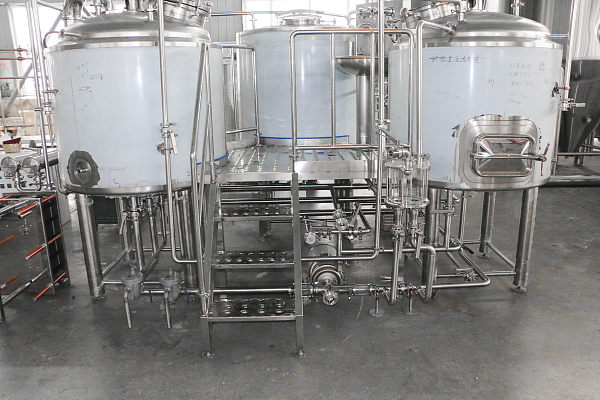 How to select a suitable manufacturer of beer brewing equipment for beer production?