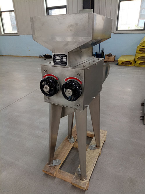 Malt milling machine