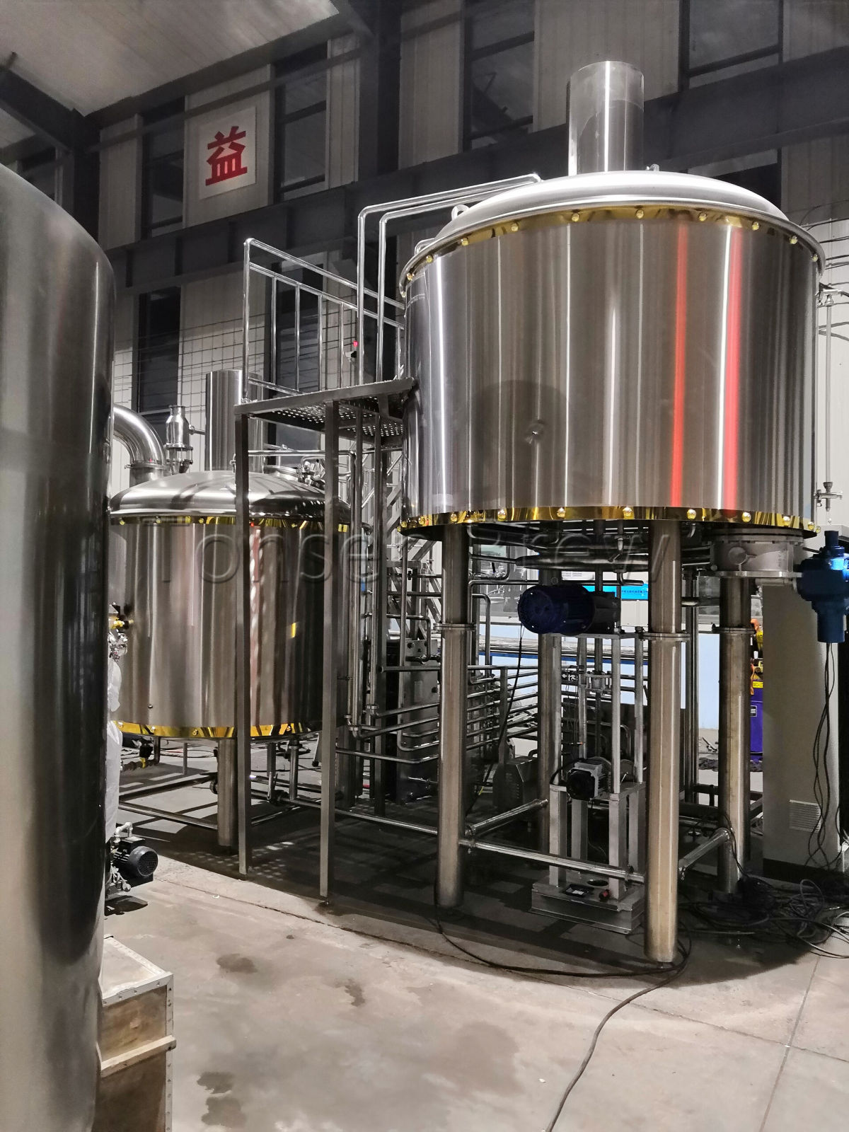 20181113 2000l brewhouse system (2).jpg