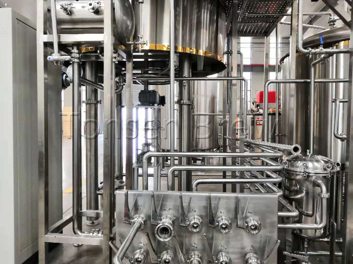 20181120 brewhouse pipe line and flow plate (2).jp