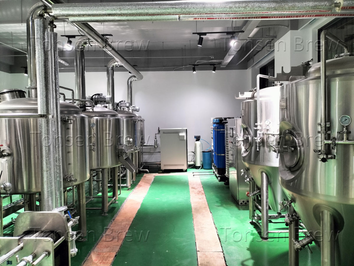 5 vessels brewhouse 3.jpg
