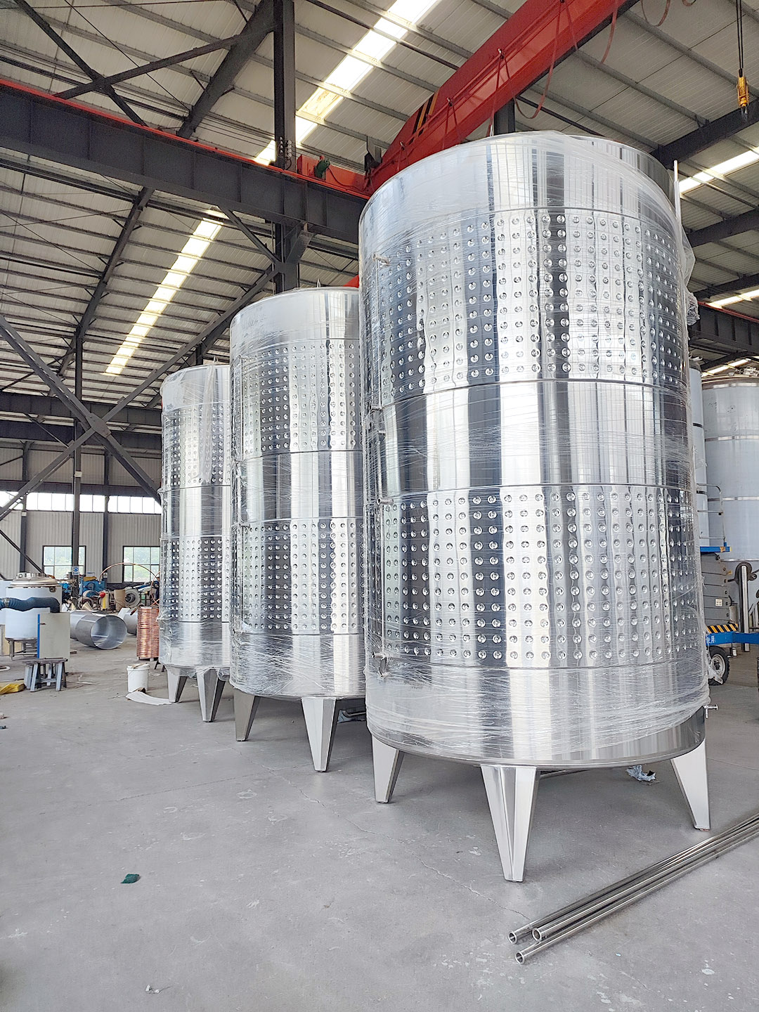 Commercial Wine Fermenters