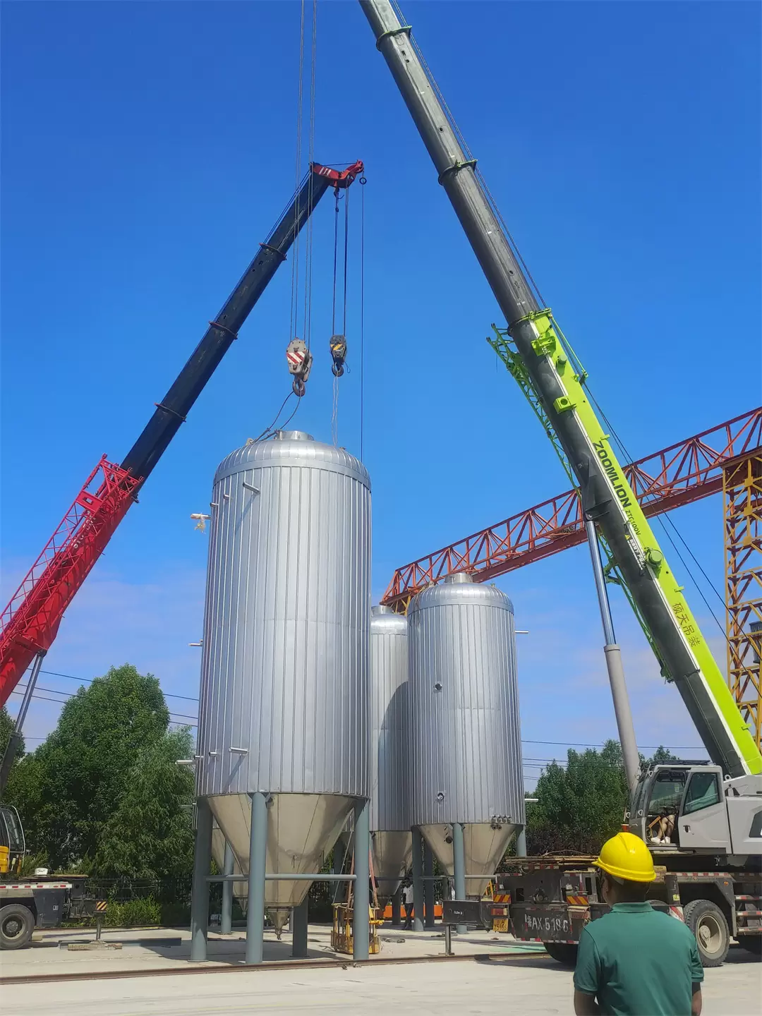 640HL fermentation tanks