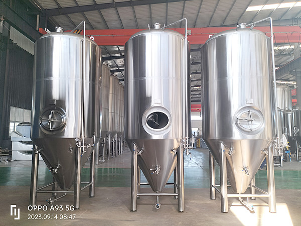 3200L beer fermentation tanks has been produced and will be shipped to the UK soon