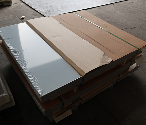 Stainless steel cold rolled sheet