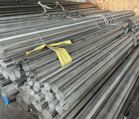 Welded stainless steel thick wall pipe