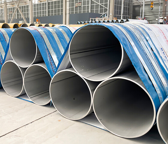 Large diameter stainless steel welded pipe