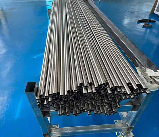 High temperature nickel alloy tube