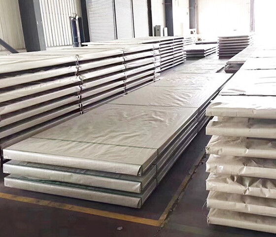 Embossed stainless steel color coated plate