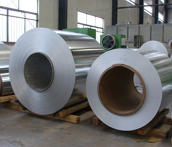 Aluminum alloy plate for aviation industry