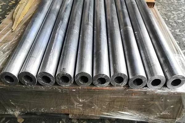 Production of radiation-proof alloy extruded lead pipes with high purity, lead rods and lead products for chemical industry, processing and customization in stock