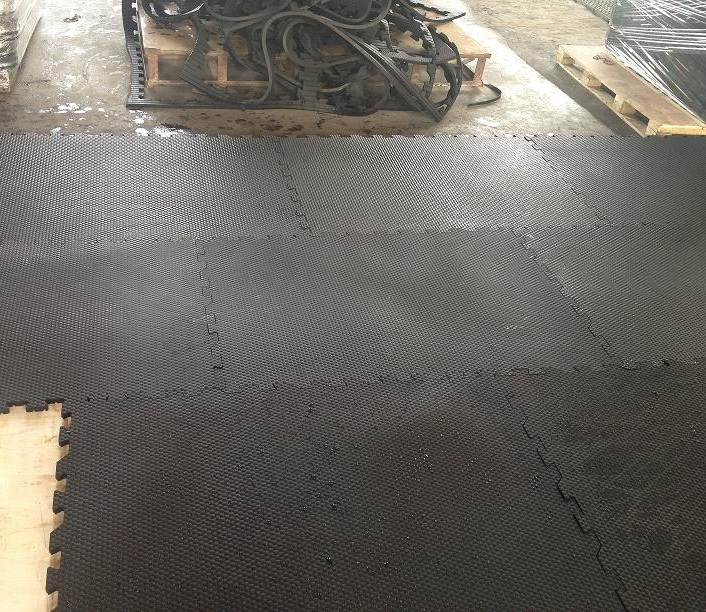 Hammer Top Rubber Mat