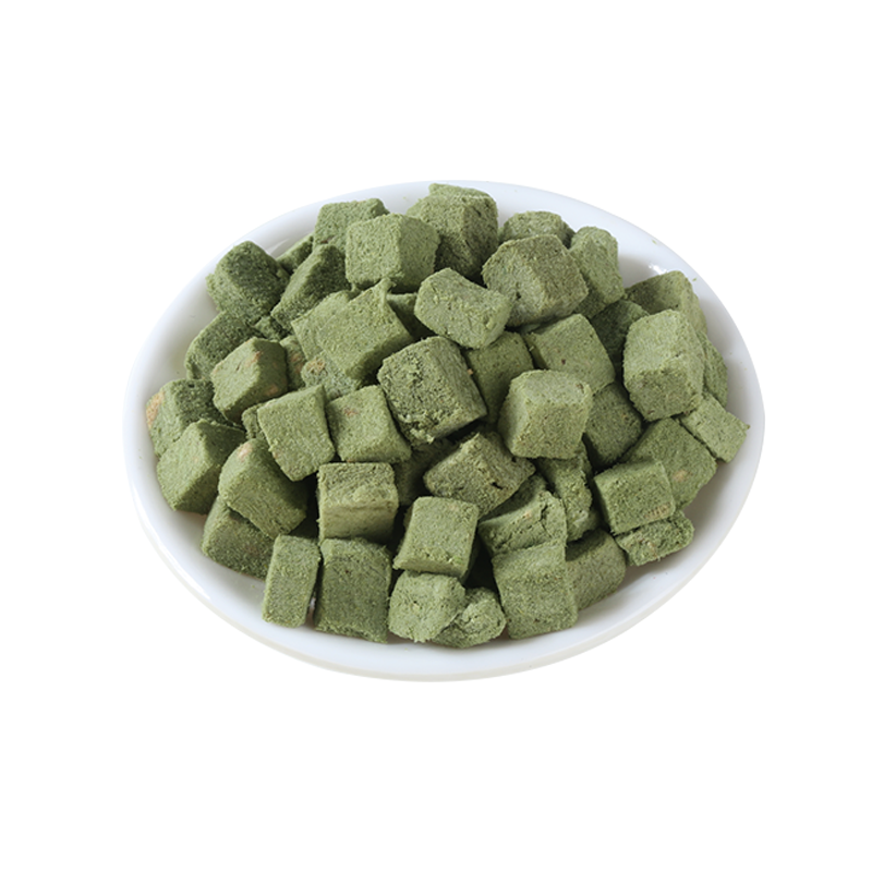 Freeze-dried cat grass