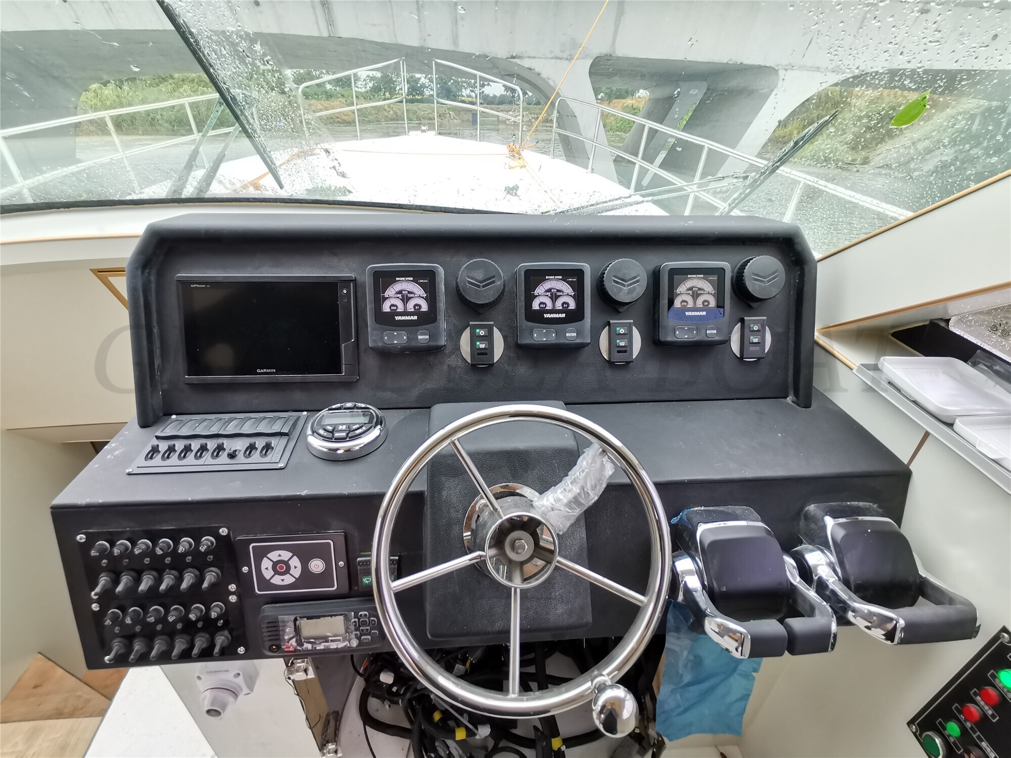 Grandsea 52ft Deep Sea Fiberglass Cabin Fishing Boat with Diesel Engine for Sale
