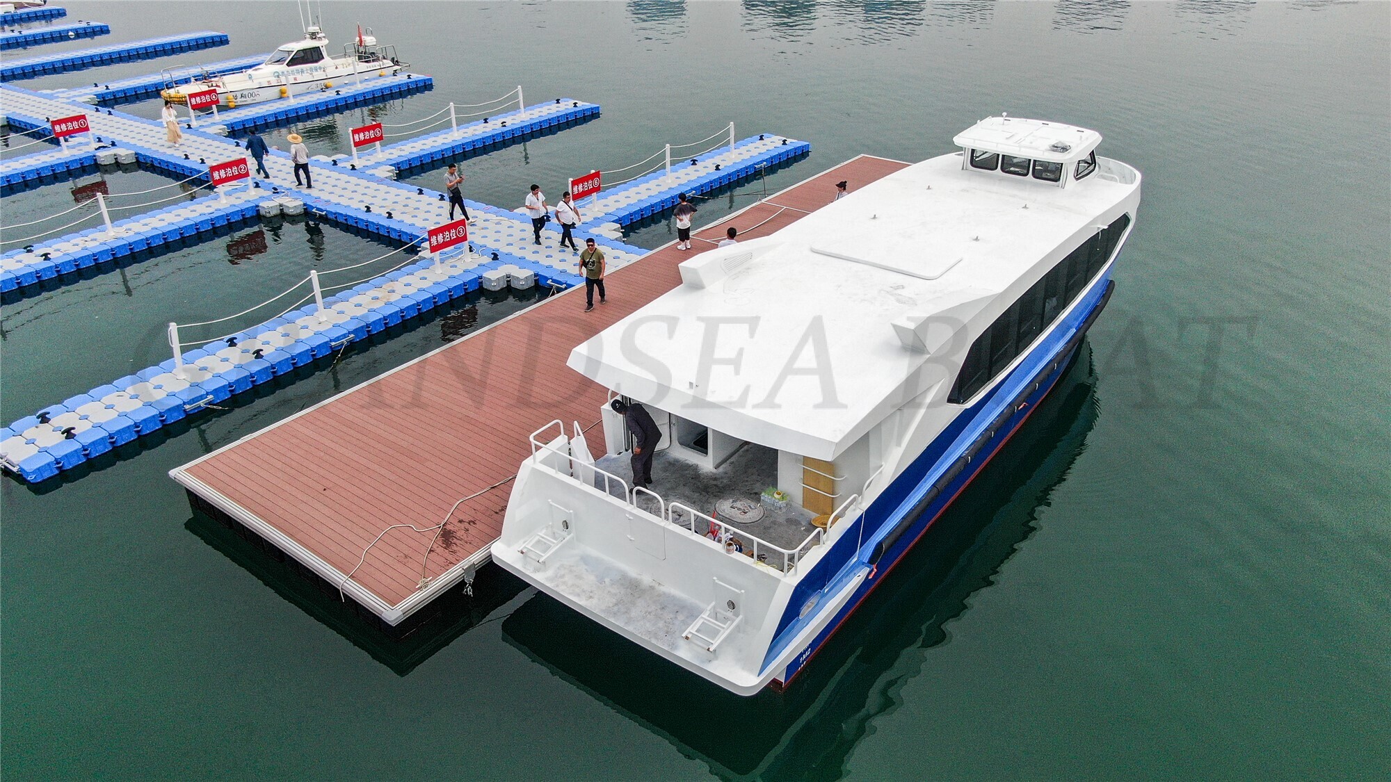 Grandsea 18.8m Aluminum hull 96 persons Diesel Inboard Sea Coastal Sea Fast Speed Passenger Boat for sale