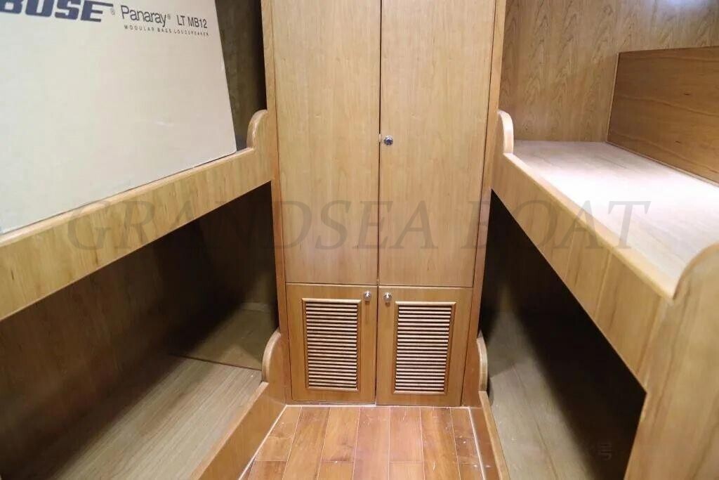 Grandsea 30.8m Second Hand Luxury Cabin Cruiser and Pleasure Fishing Boat