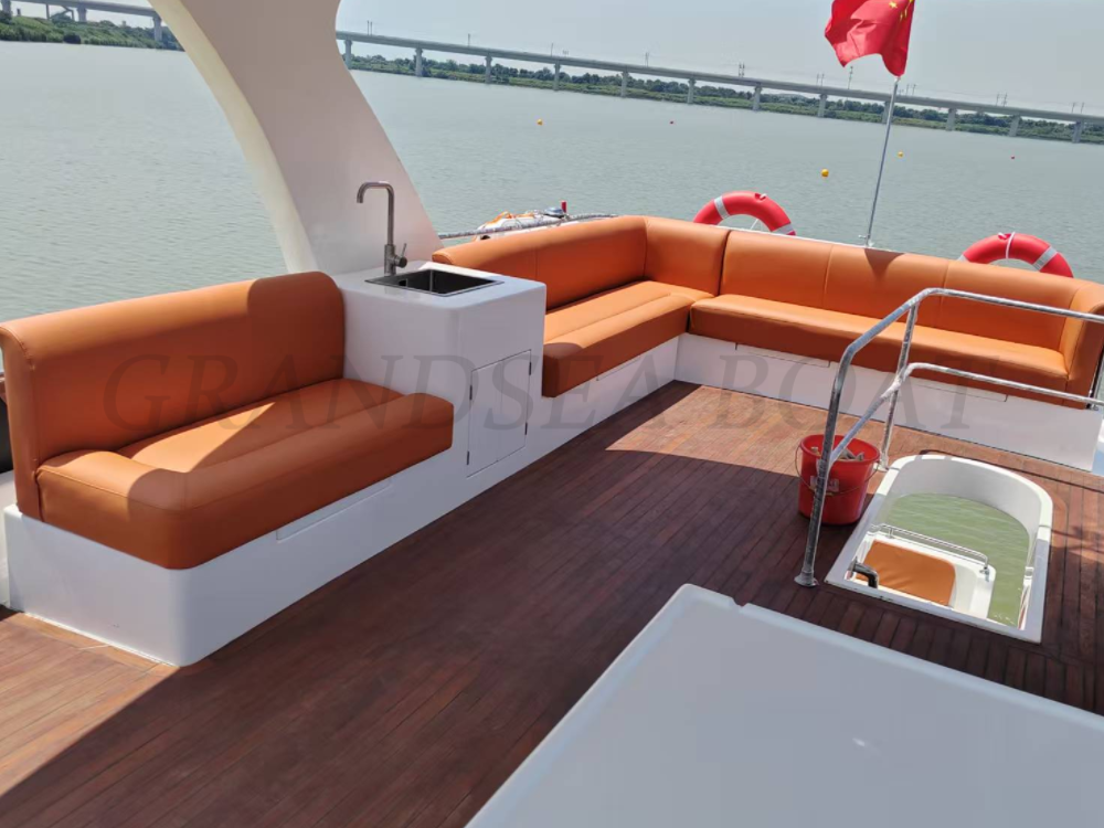 Grandsea 20m FRP Luxury Pleasure Cabin Cruiser Motor Yacht for Sale