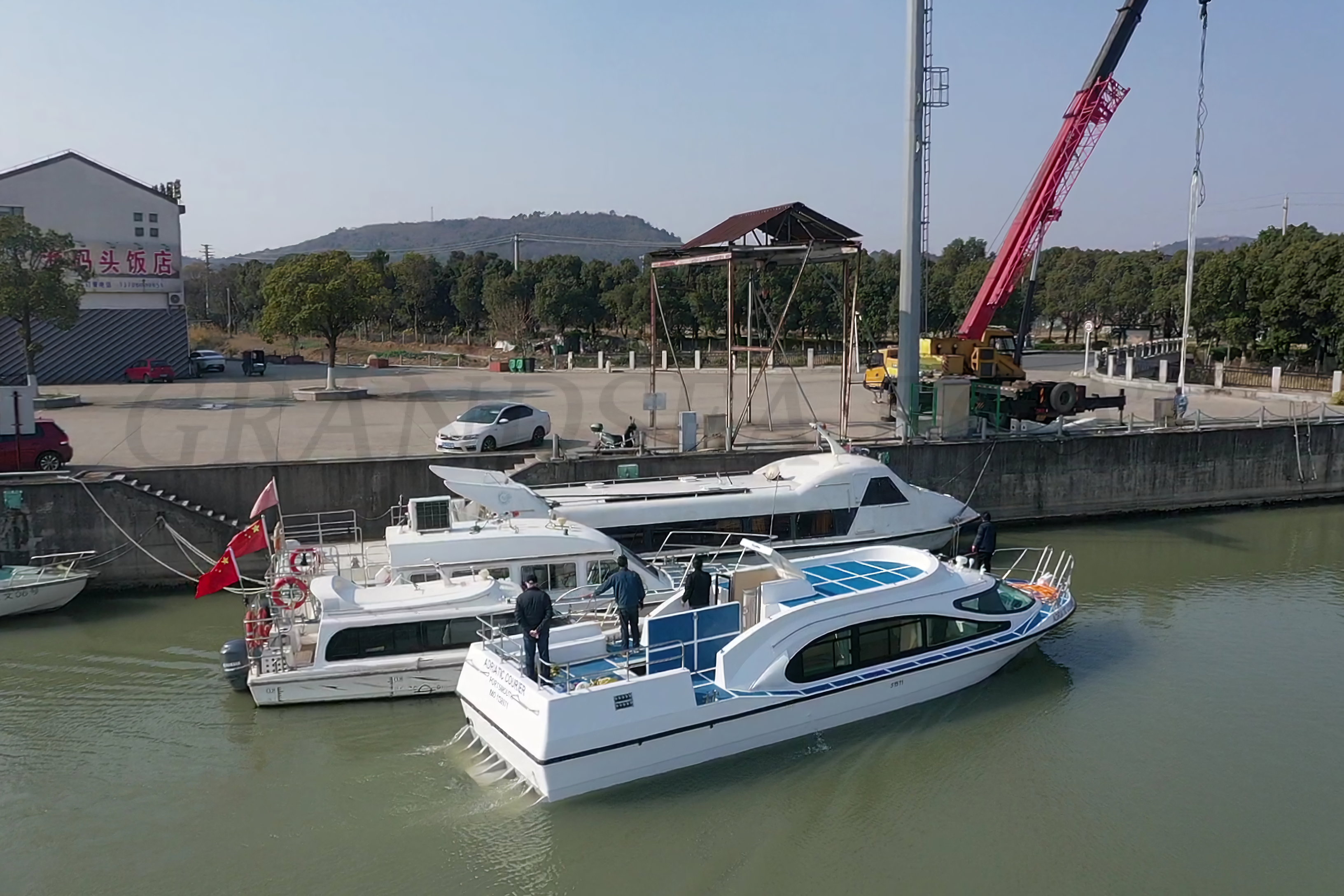 13.8m 36 Persons Fiberglass Passenger Ferry Boat with Inboard Diesel Engine for Sale