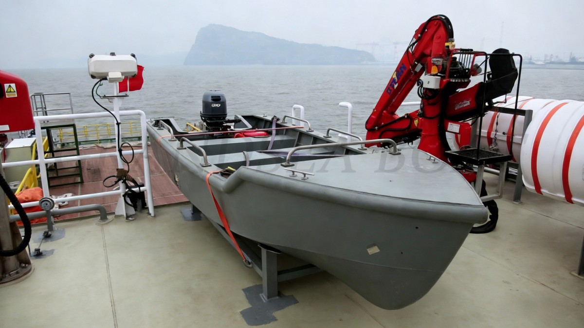 40m work boat 1