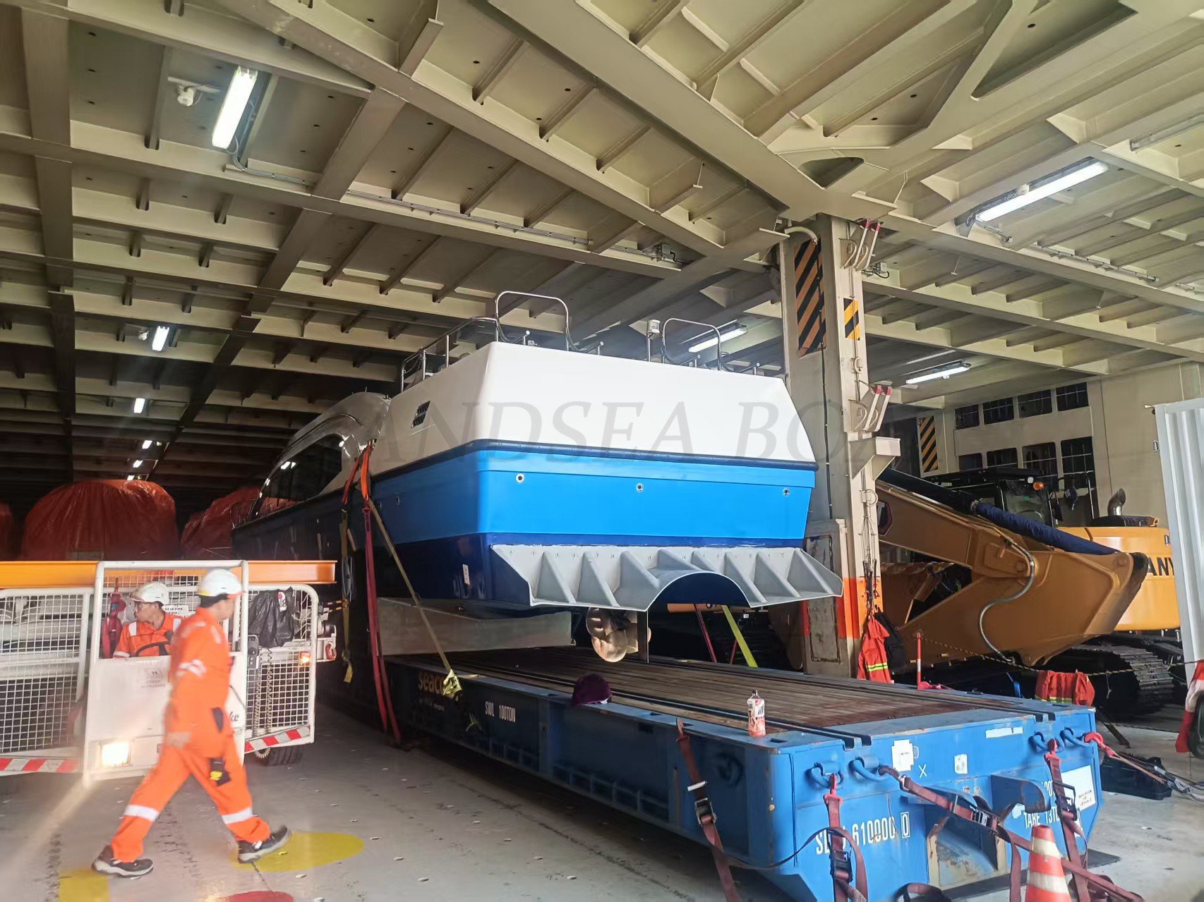 15.8m 50persons Passenger Boat Shipped to Bahamas by RO-RO ship