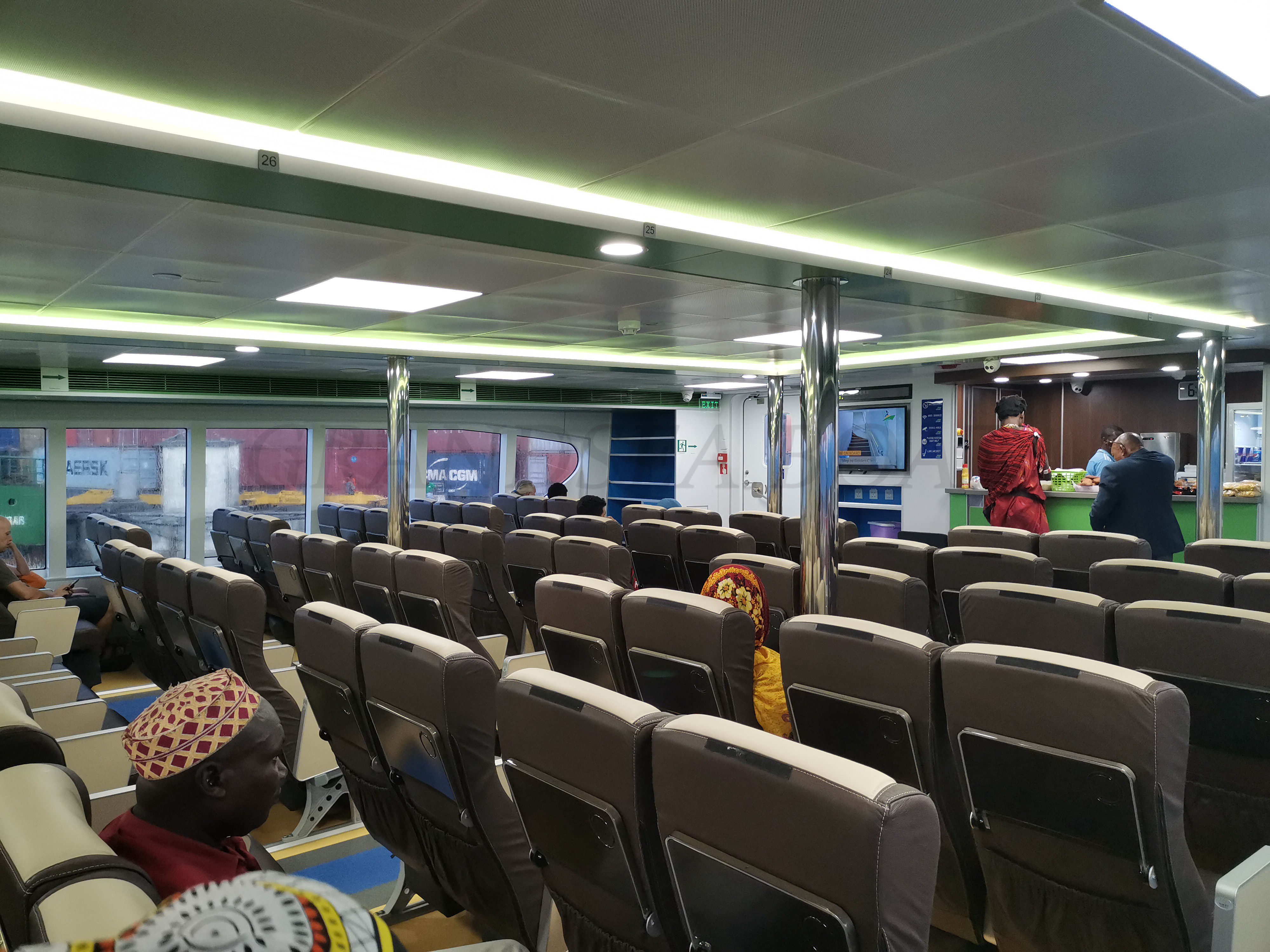 Grandsea 37m Carbon Fiber Hull 260-seater High Speed Catamaran Jet Propulsion Jet Ferry Island Tourism Passenger Boat for sale