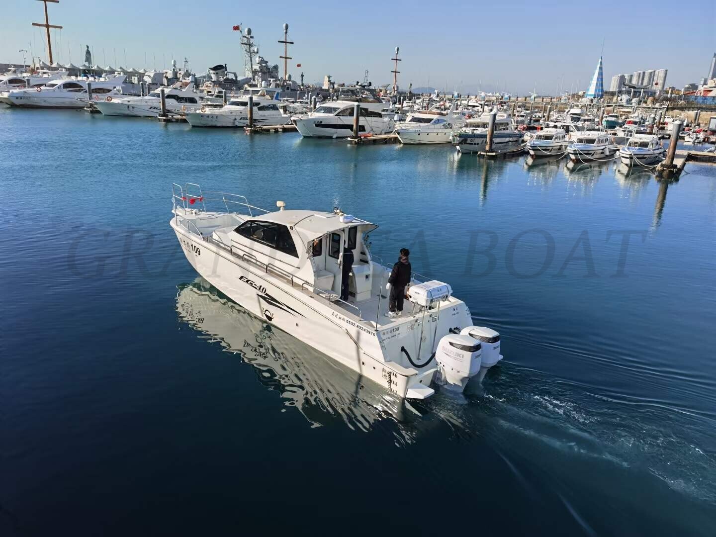 Grandsea 40ft Fiberglass Material High Speed Sport Cabin Fishing Boat with Outboard Engine for sale