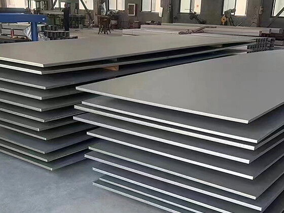 Stainless steel hot rolled thick plate