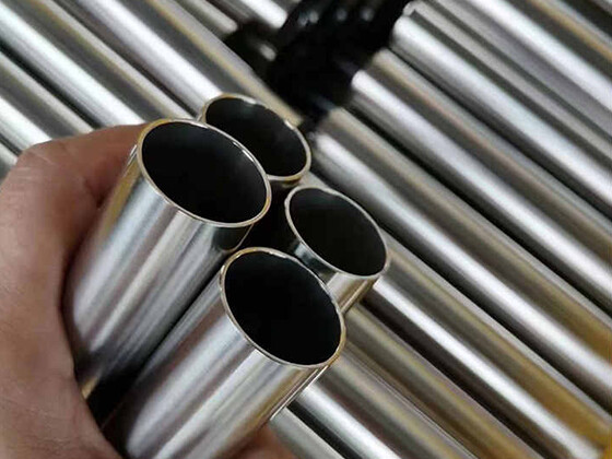 Cold-rolled seamless stainless steel pipe