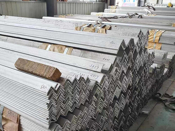 High quality Angle stainless steel