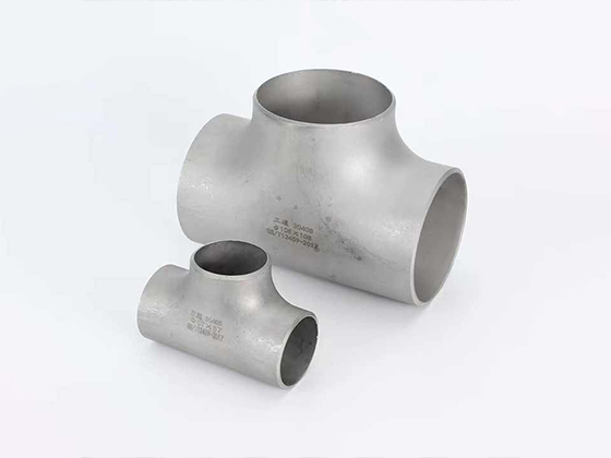 Butt welded equal/reducing tee